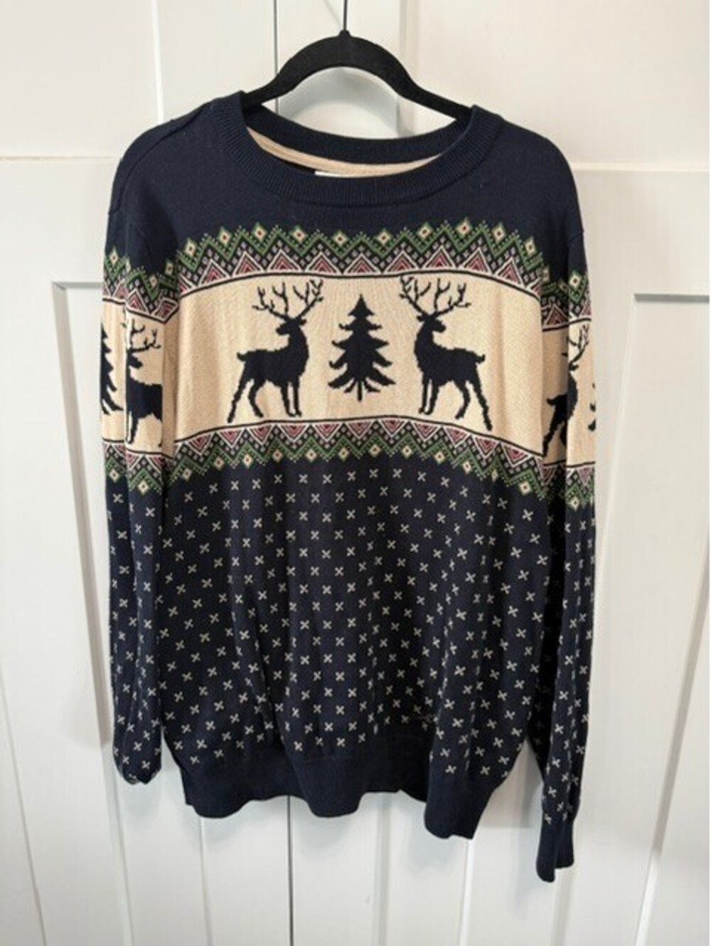 Aspen Men's 100% cotton holiday/winter w/ reindeer trees Navy/cream size XL